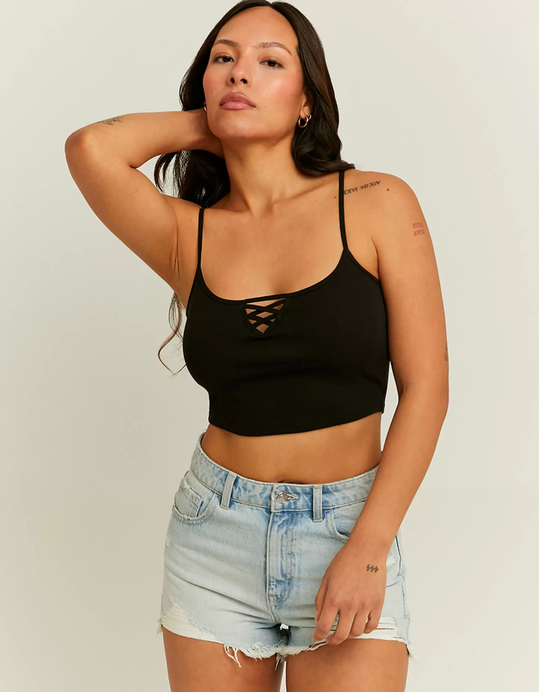 Online Débardeur avec Détail Lacé à l'Avant T-Shirts Basiques