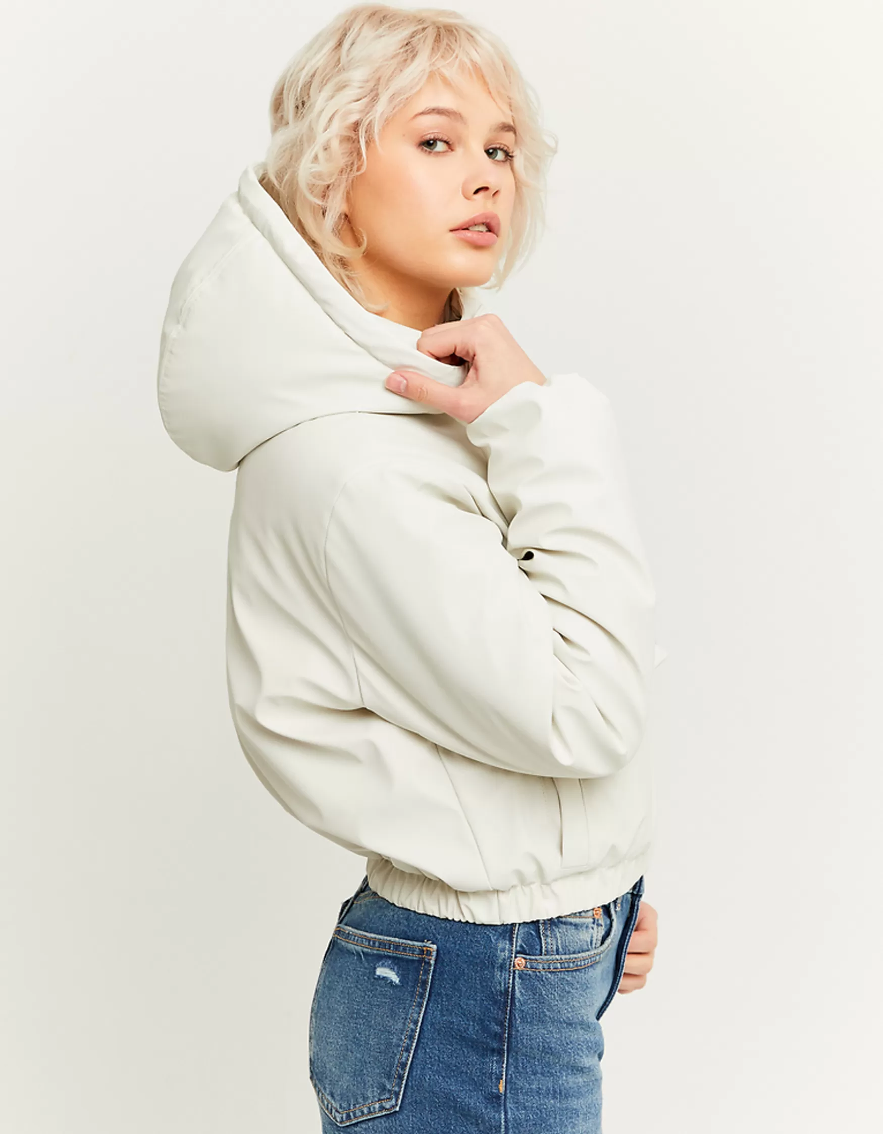 Store Doudoune Courte Enduite avec Capuche Amovible Vestes
