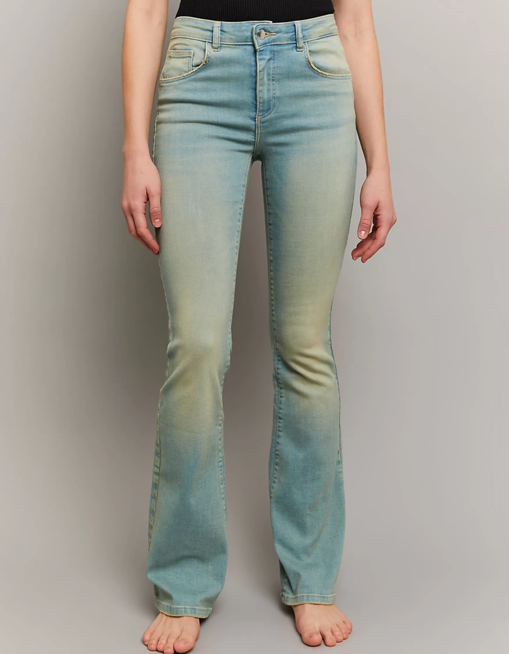 New Jean Flare Push Up Taille Mi-Haute Jeans