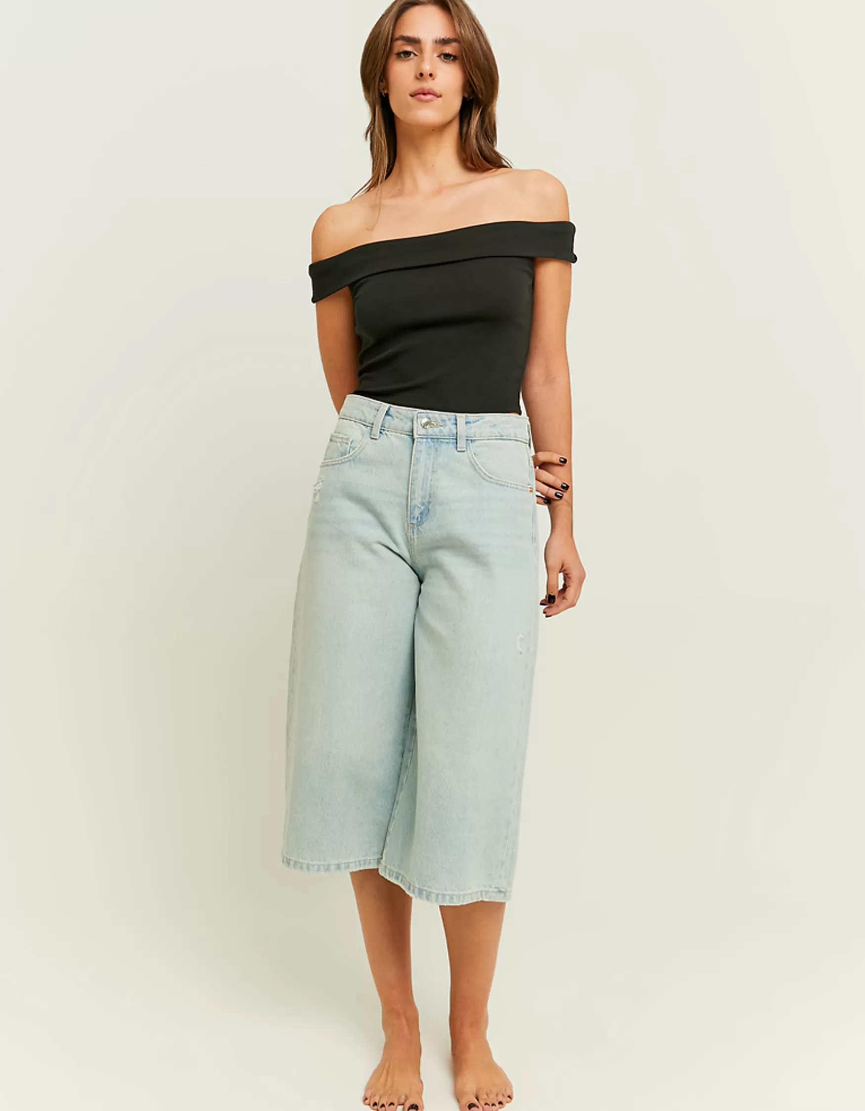 Store Jean Skater Shorts
