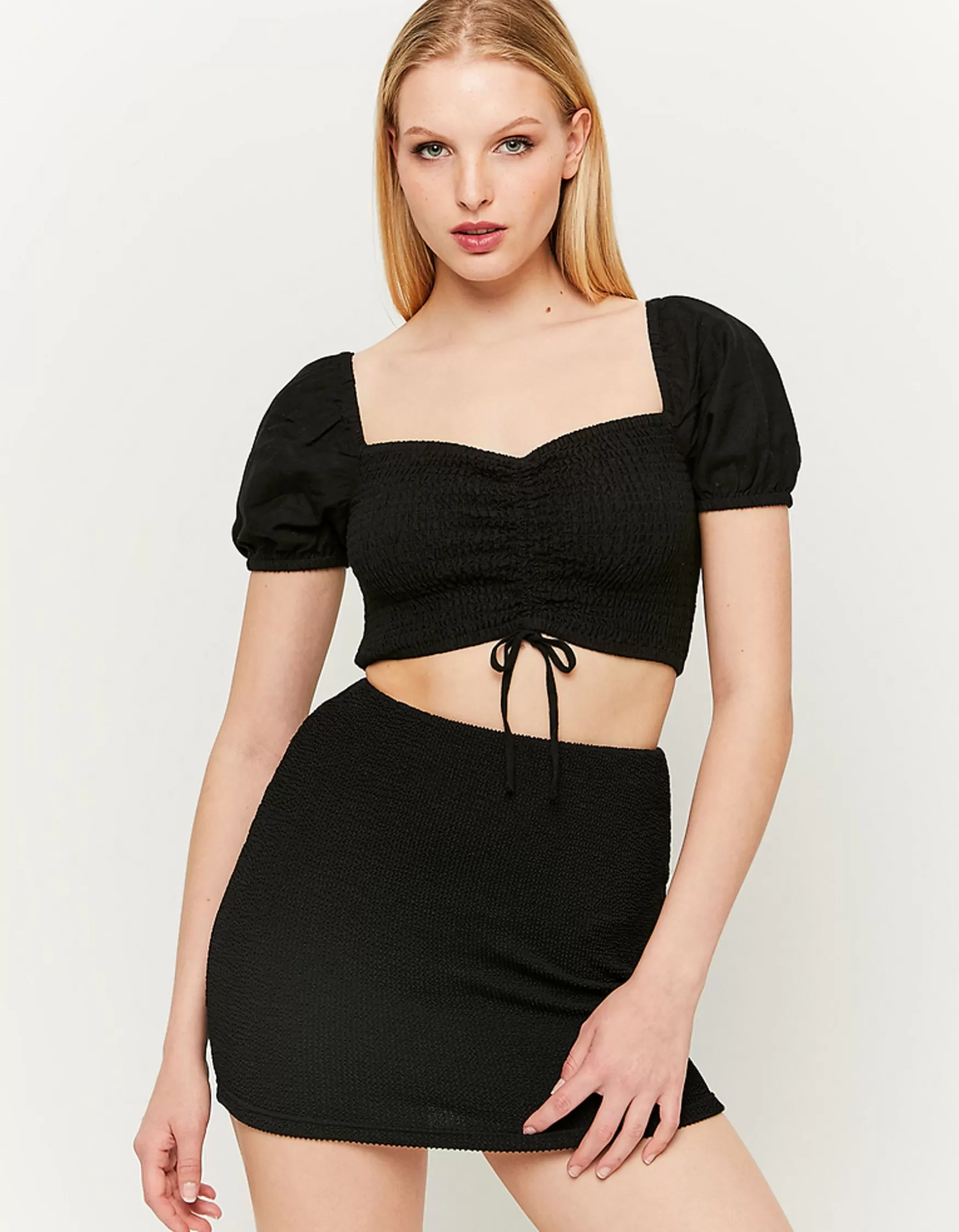 Cheap Jupe Courte Basique e Jupes