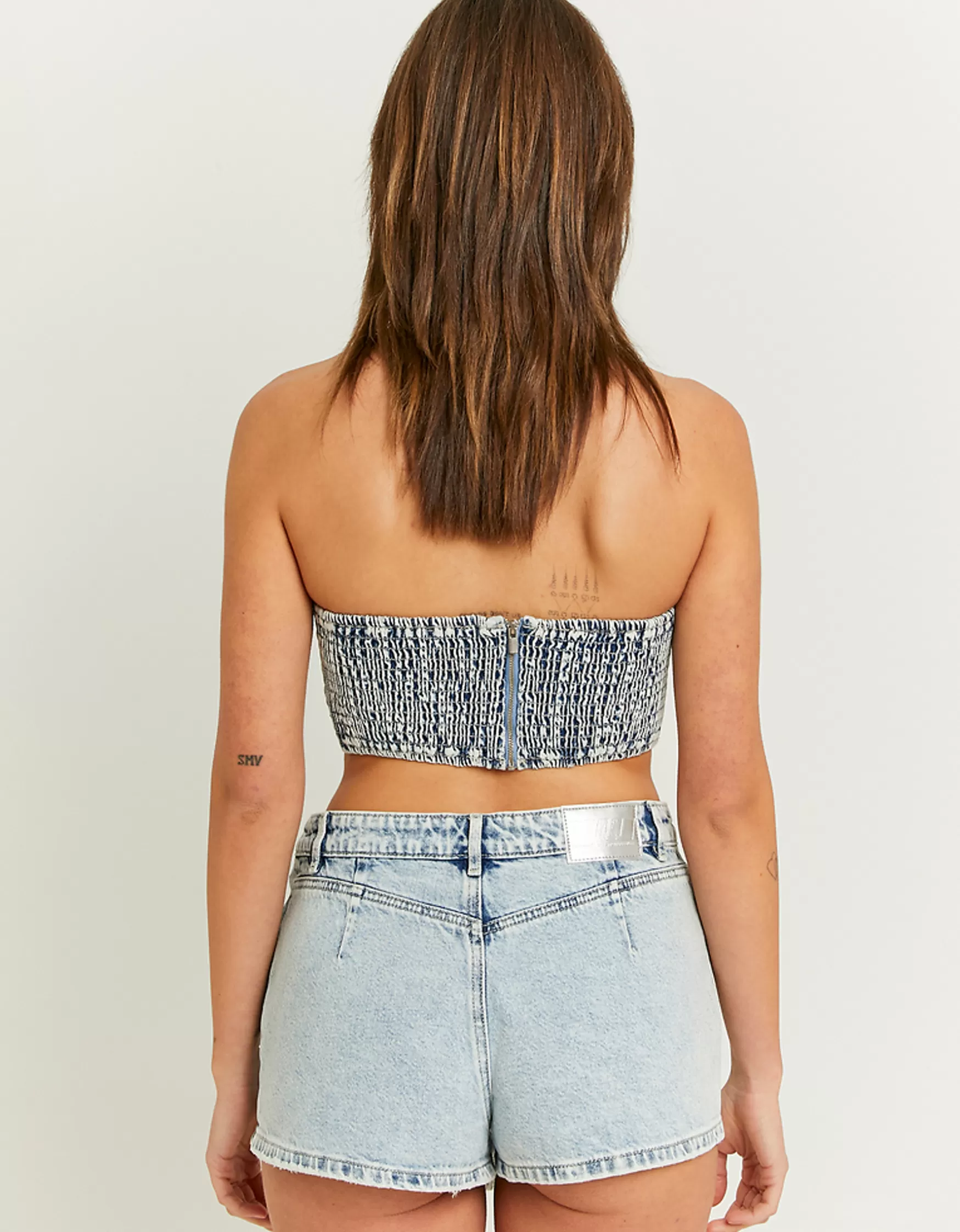 Online Jupe-Short en Jean avec Strass Taille Mi-Haute Shorts | Total Look
