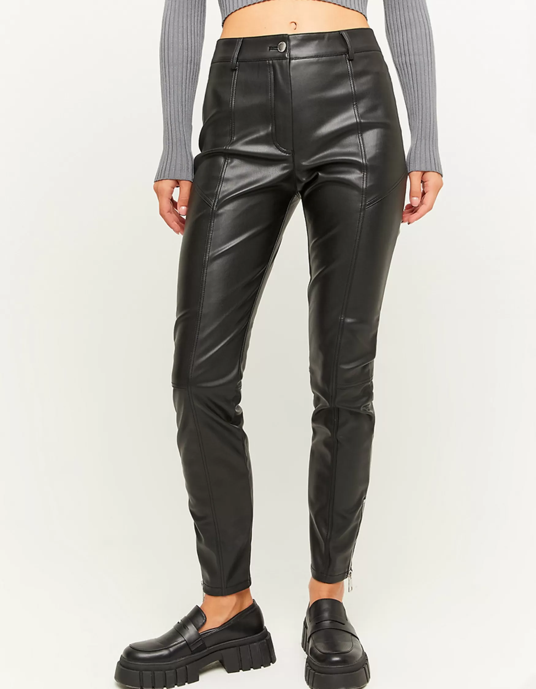 Shop Pantalon Skinny en similicuir Pantalons