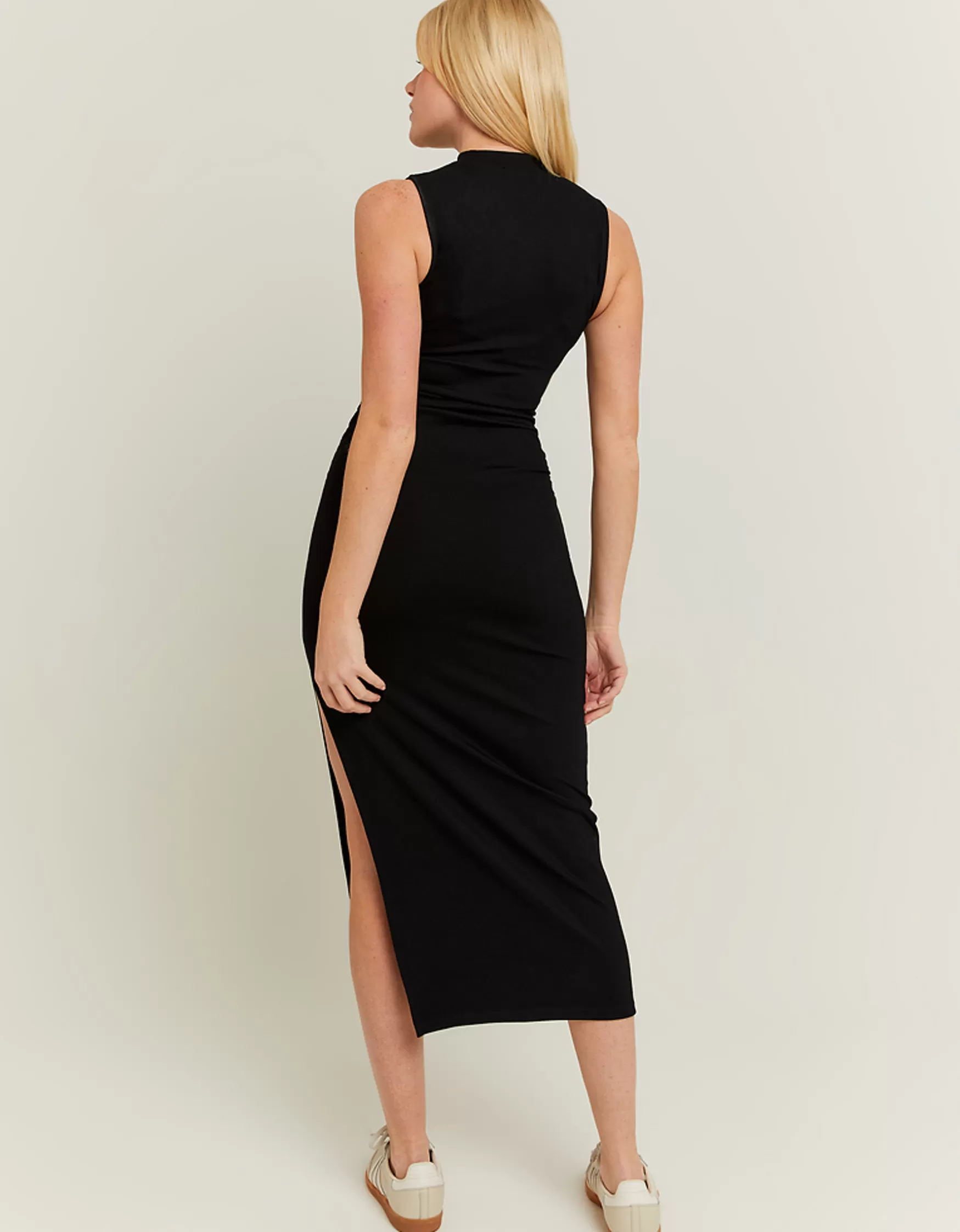 Sale Robe midi e à fronces latérales Robes