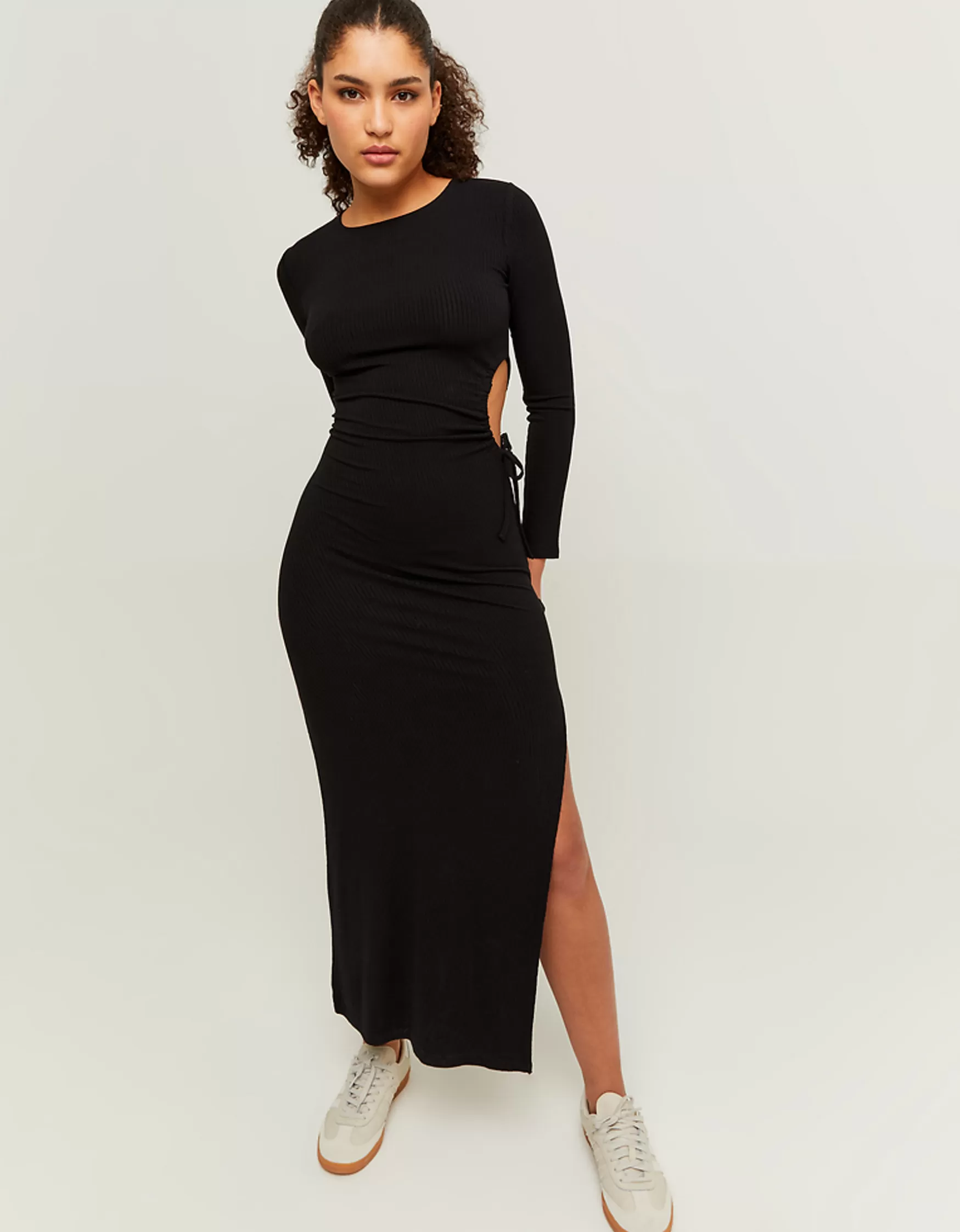 Flash Sale Robe e avec découpe Robes