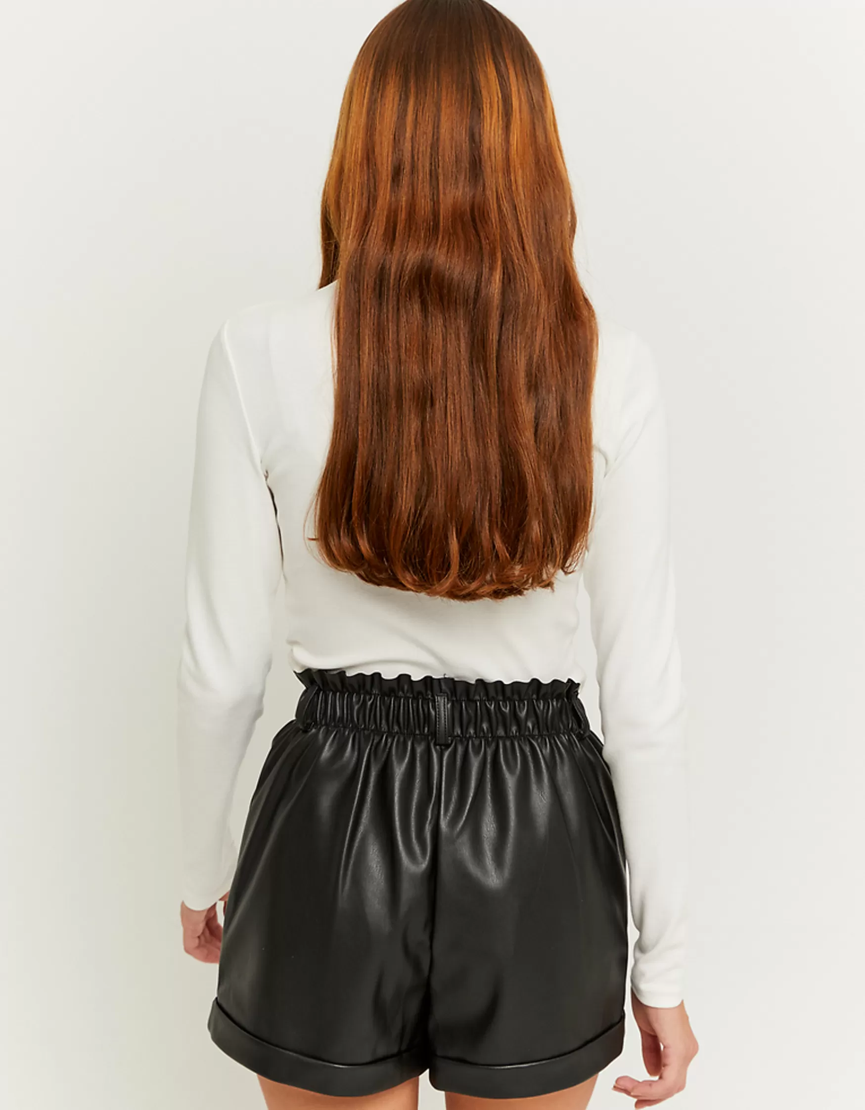 Cheap Short taille haute en similicuir Shorts