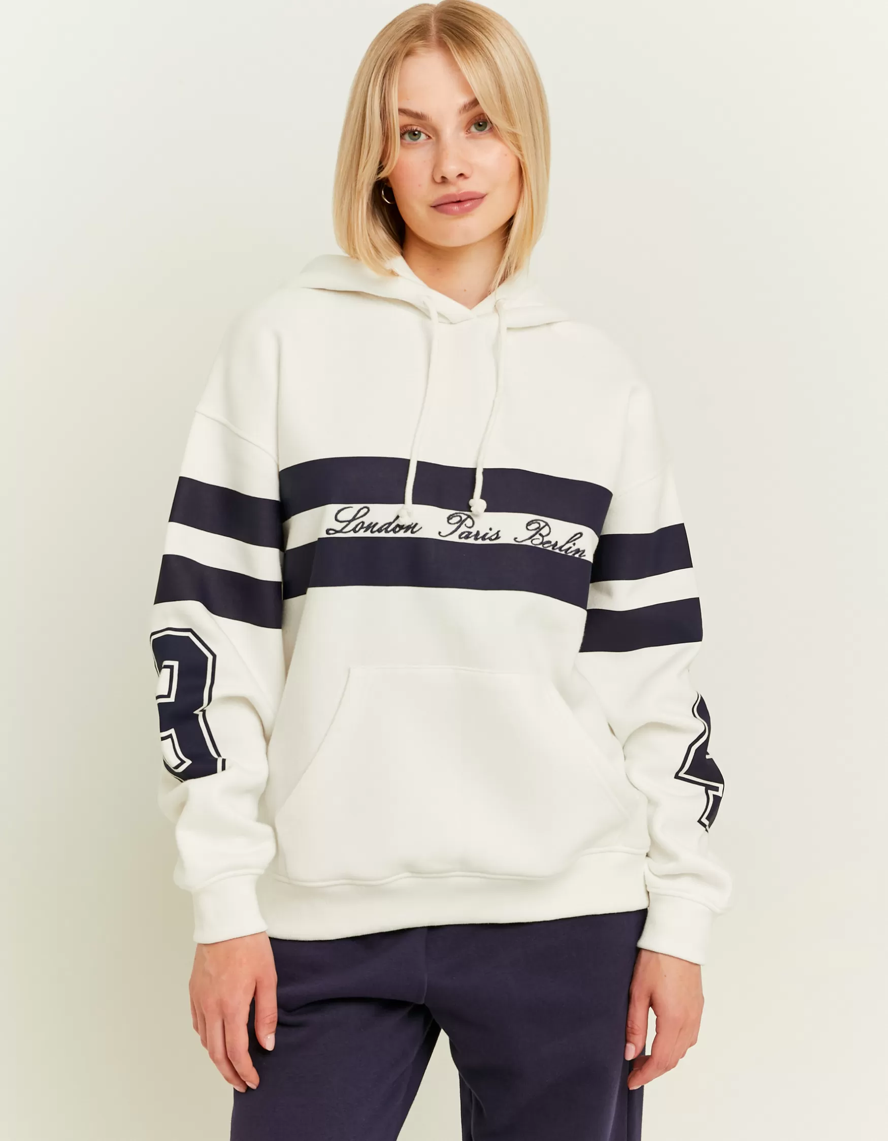 Sale Sweat à Capuche Oversize Style Universitaire Leggings | Sweats & Hoodies