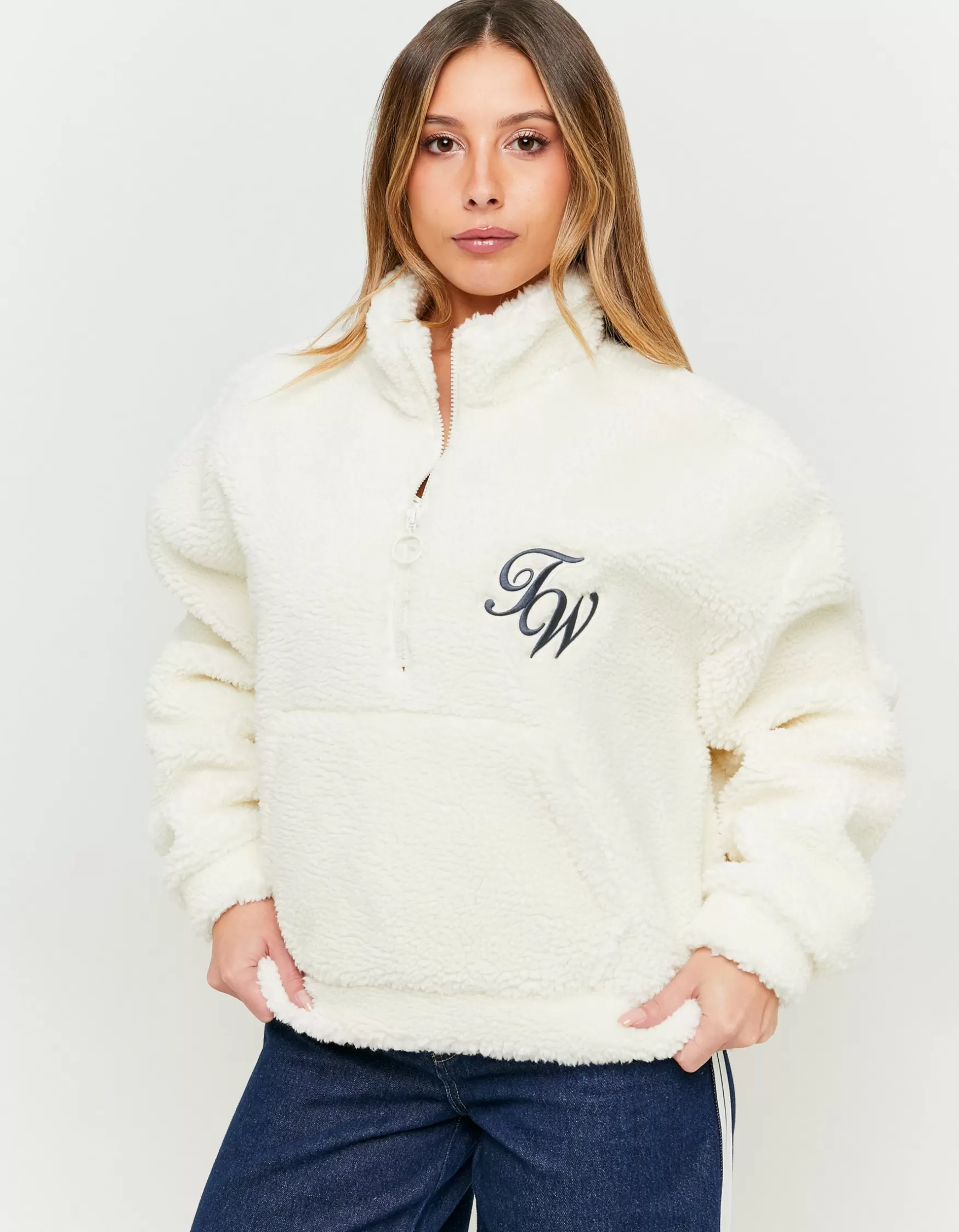 Fashion Sweat Oversize en Tissu Sherpa avec Détail Patch Sweats & Hoodies