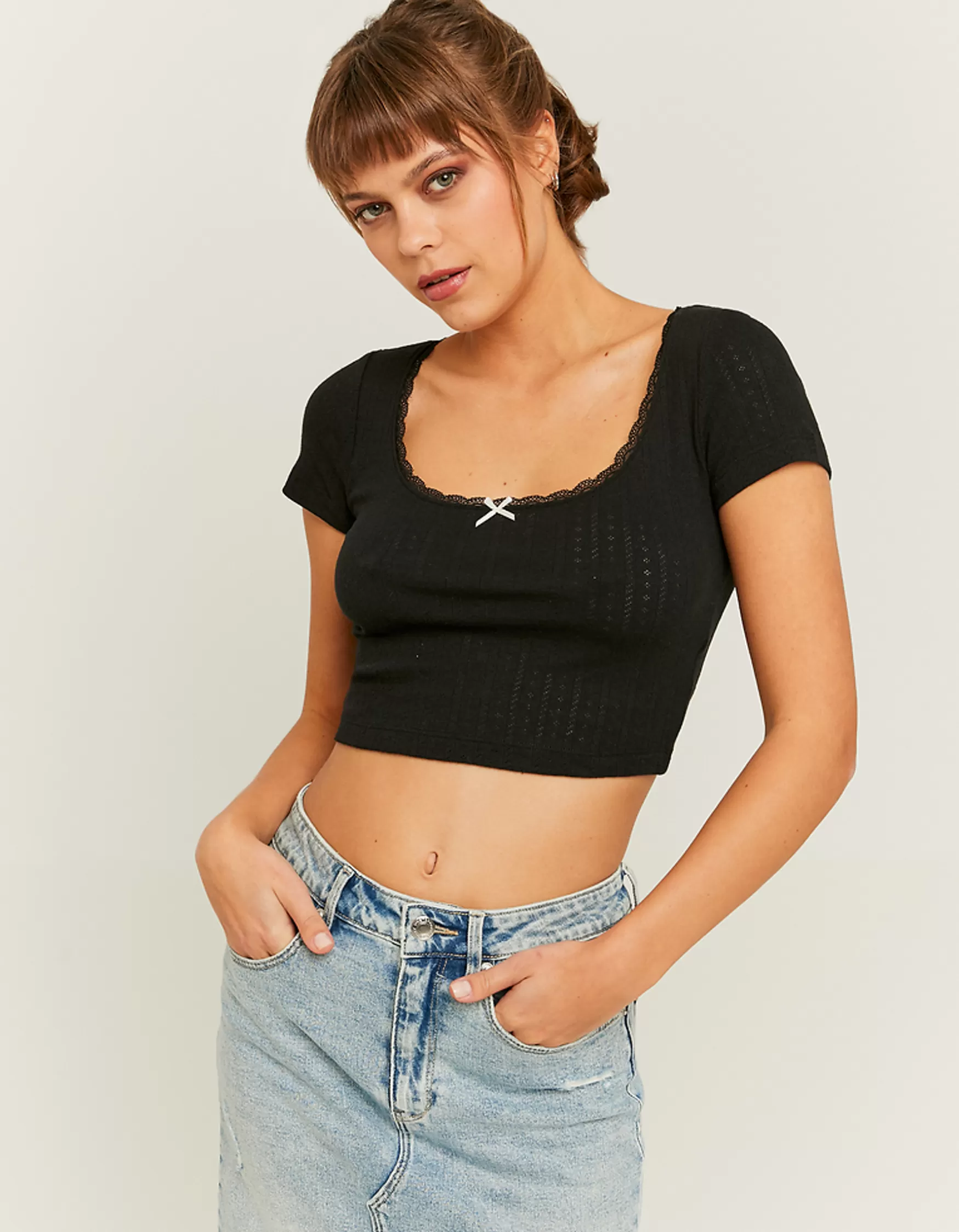 Outlet T-shirt basique en pointelle avec détails romantiques T-Shirts Basiques