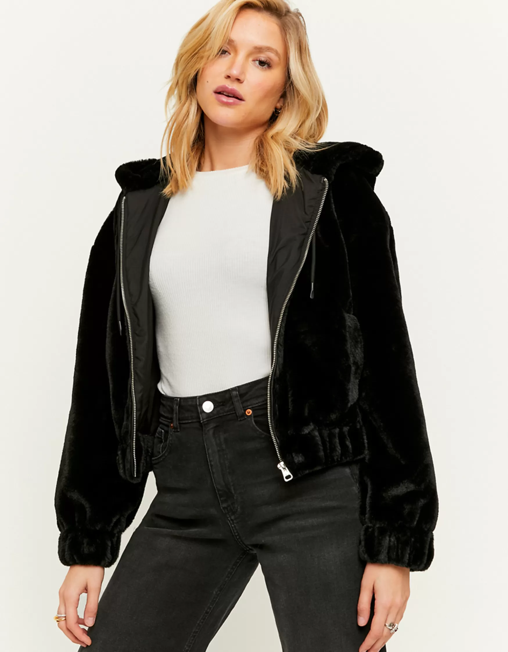 Online Veste en Fausse Fourrure e Vestes