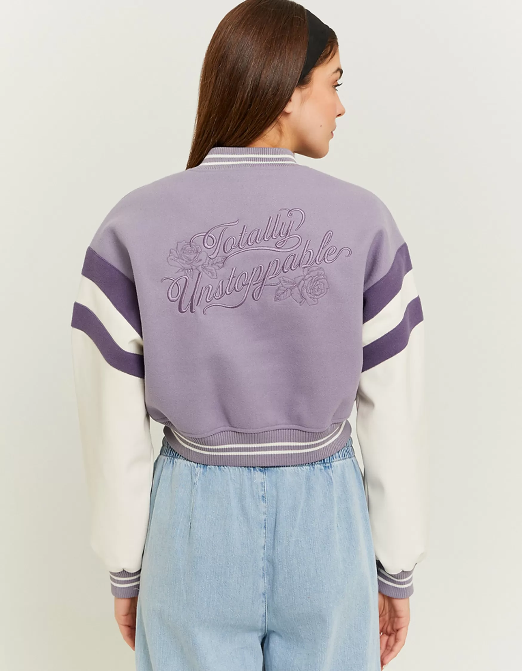 Flash Sale Veste varsity courte te Vestes